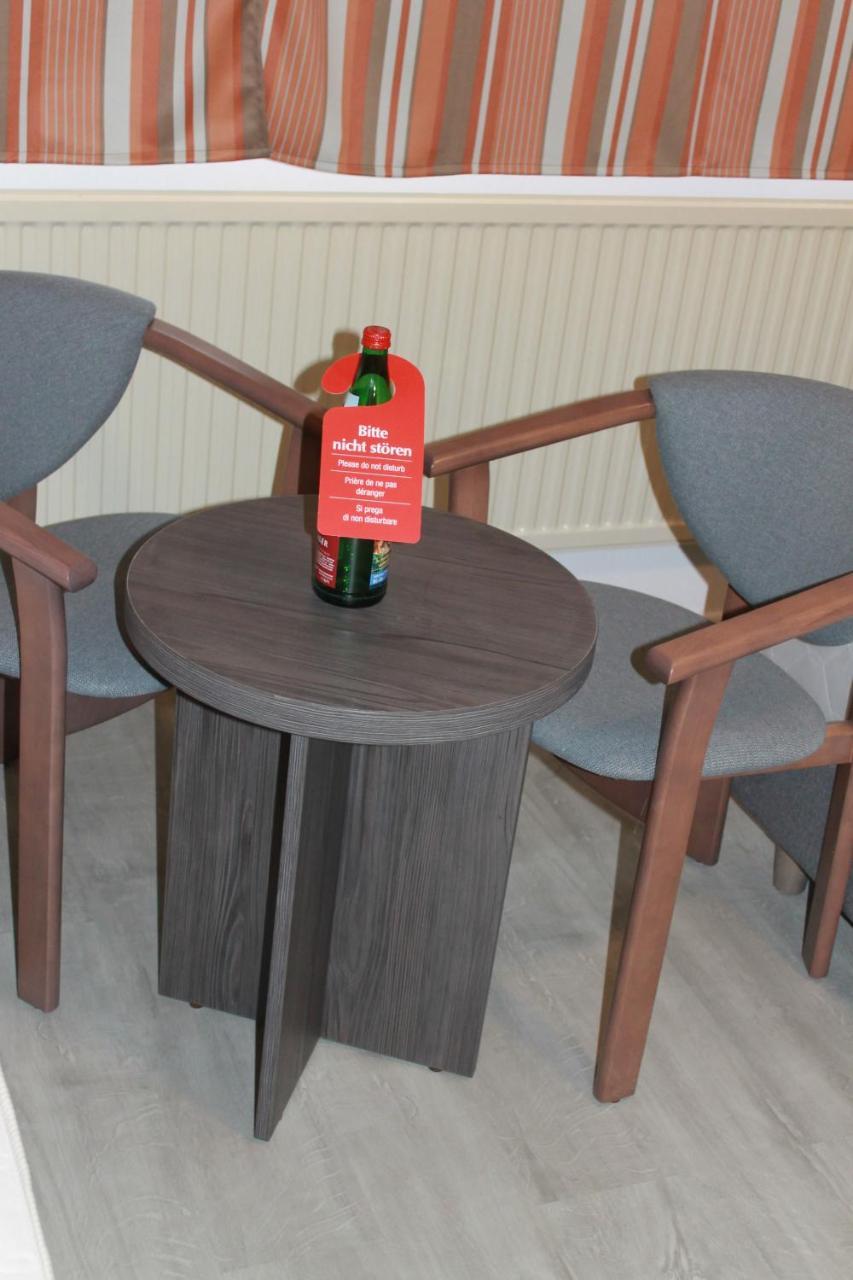 Pionier Hotel Hamburg Wandsbek Esterno foto