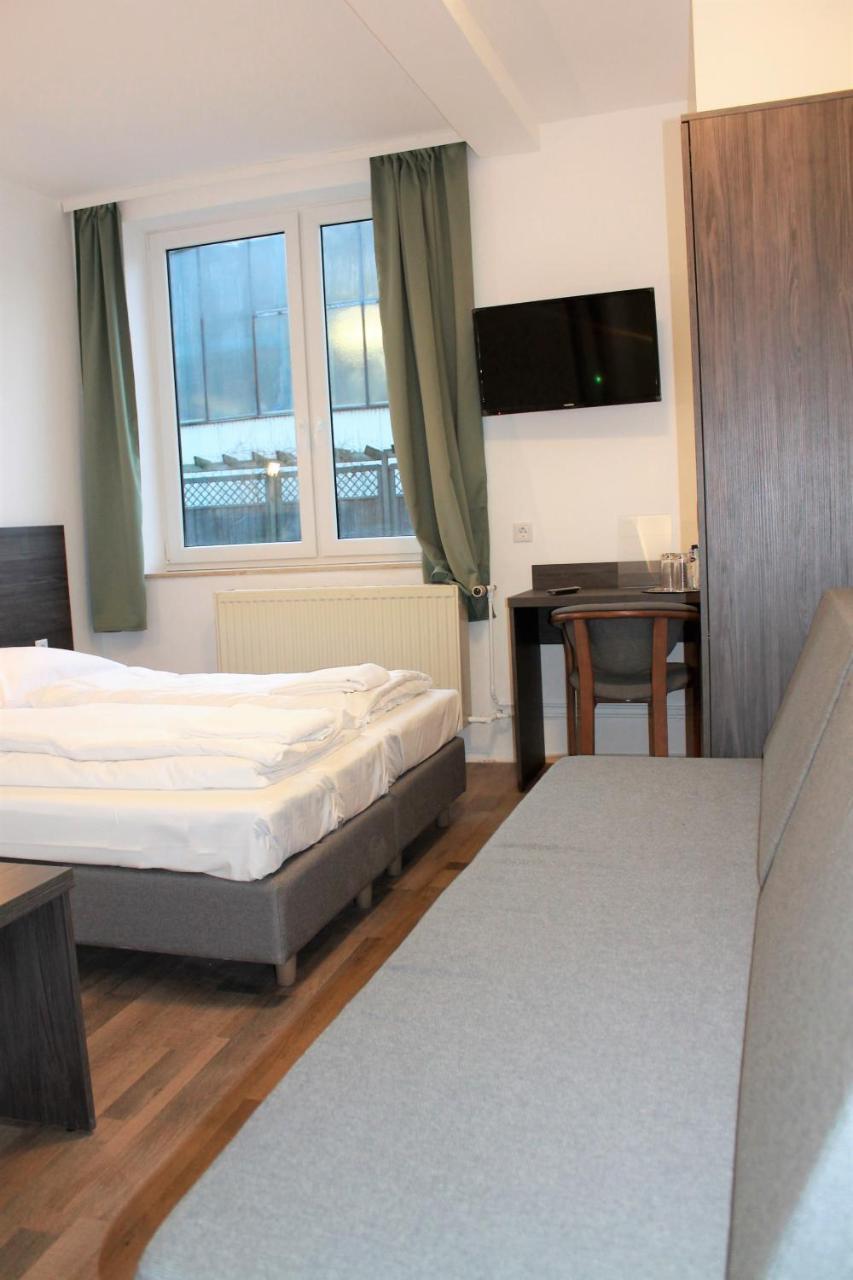 Pionier Hotel Hamburg Wandsbek Esterno foto