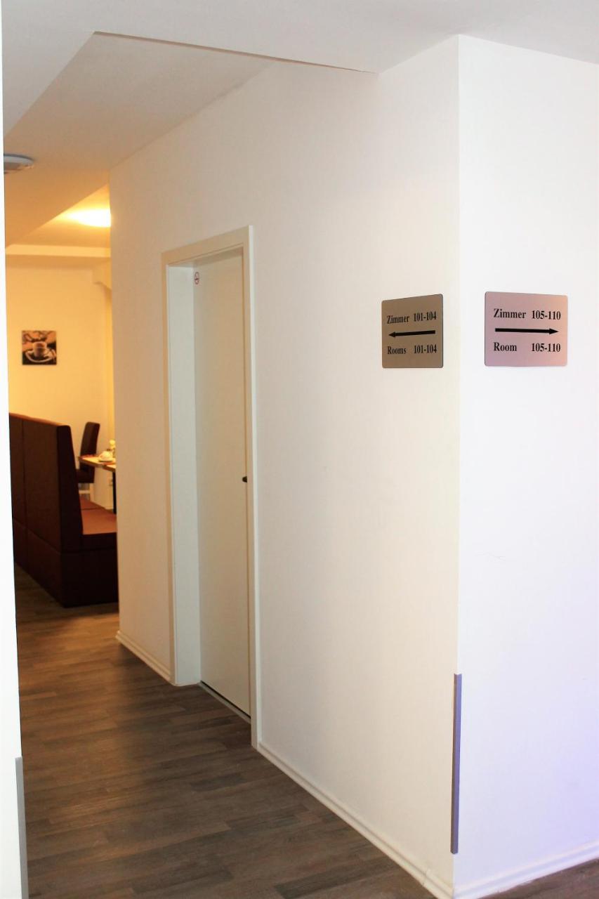 Pionier Hotel Hamburg Wandsbek Esterno foto